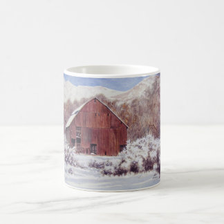 Schnee-Scheune in der GebirgsTasse Kaffeetasse