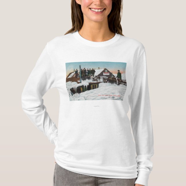 Schnee über dem Haus TopsNome, AK T-Shirt (Vorderseite)