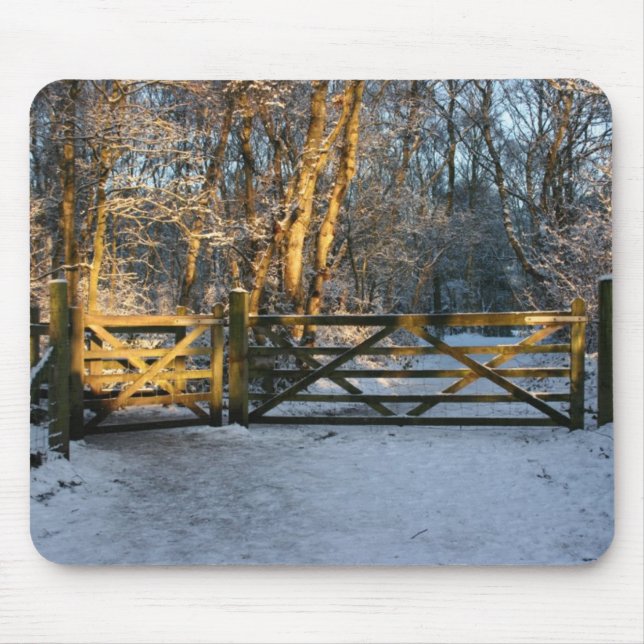 Schnee und Sonnenlicht Mousepad (Vorne)