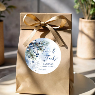 Schnee verliebt Winter Brautparty Geschenke Runder Aufkleber