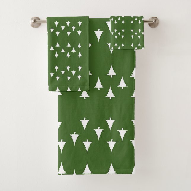 Schneebaume auf grüner Poly Cotton Badhandtuch Set (Insitu)