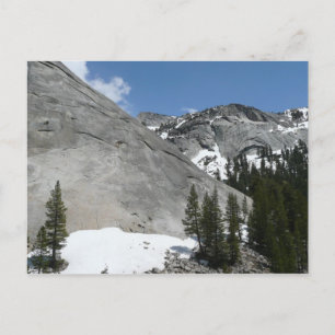 Schneebedeckte Granit Dome I im Yosemite National  Postkarte