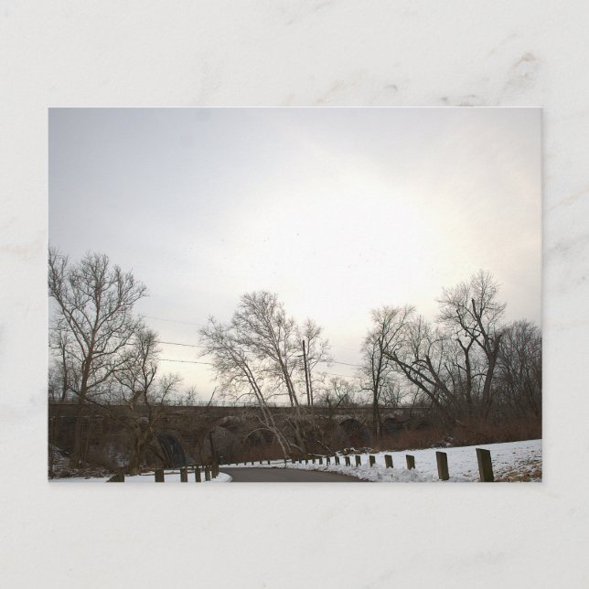 Schneebedeckte Winterlandschaft Postkarte (Vorderseite)