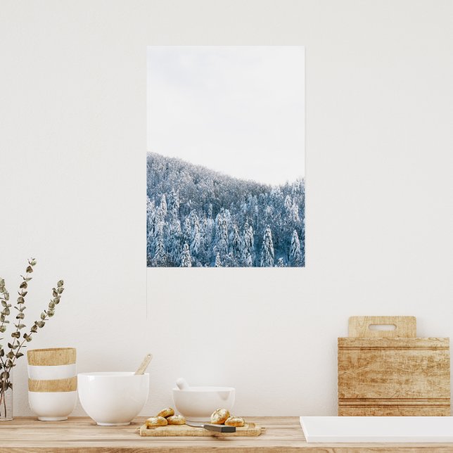 Schneebedeckter Fichtenwald Poster (Küche)