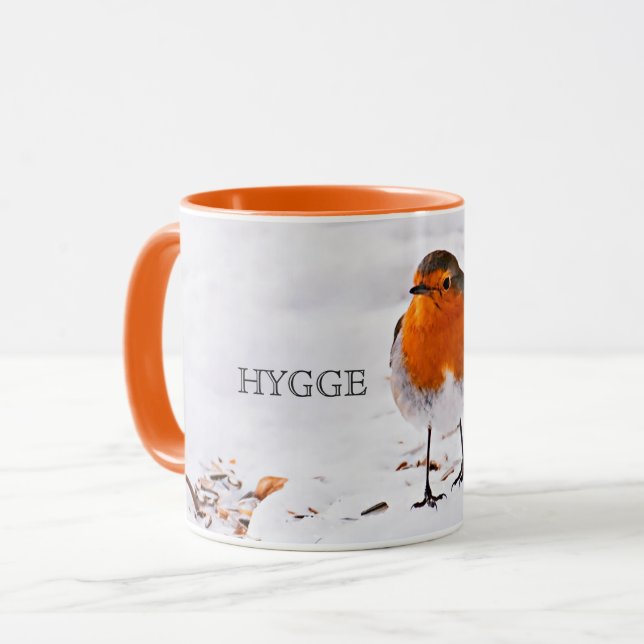 Schneeberge mit einem niedlichen Rotkehlvogel Tasse (Vorderseite Links)