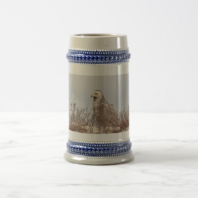 Schneeeule am Strand Bierglas (Mittel)