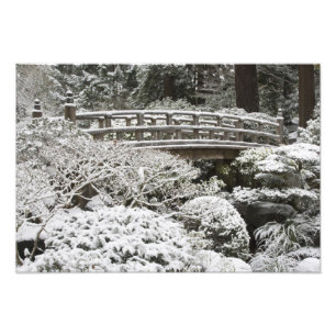 Schneefall im Portland Japanese Garden, 2 Fotodruck