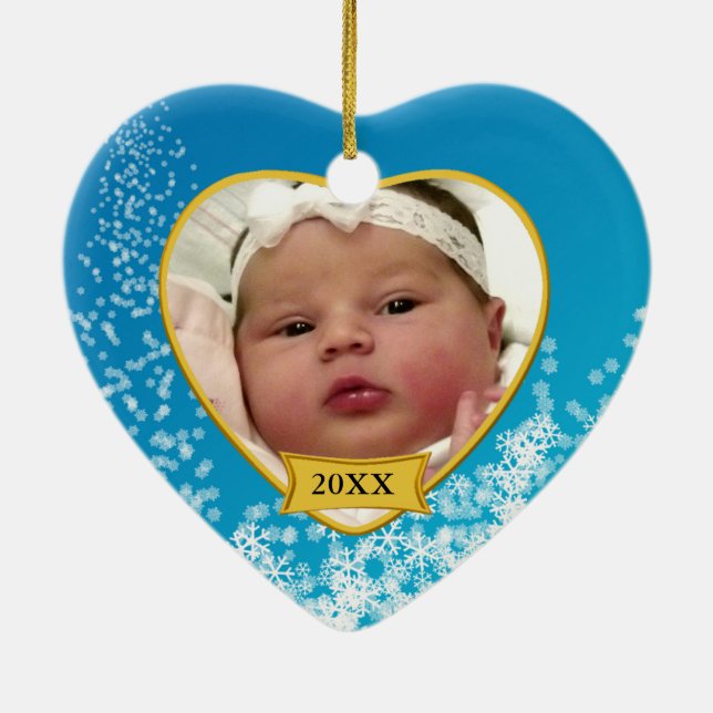 Schneeflocke-Foto des Babys blaues erstes Keramik Ornament (Hinten)