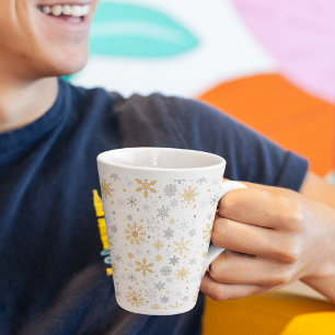 Schneeflocke und Kreislauf Nahtloses Muster Milchtasse