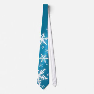 Schneeflocken auf blauer Krawatte