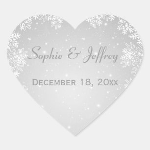 Schneeflocken auf grauer Save the Date Hochzeit Herz-Aufkleber