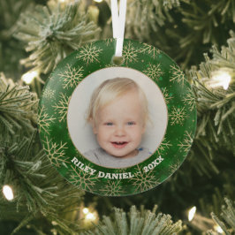 Schneeflocken auf grünem Foto Ornament Aus Glas