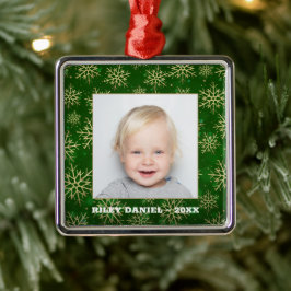 Schneeflocken auf grünem Foto Ornament Aus Metall