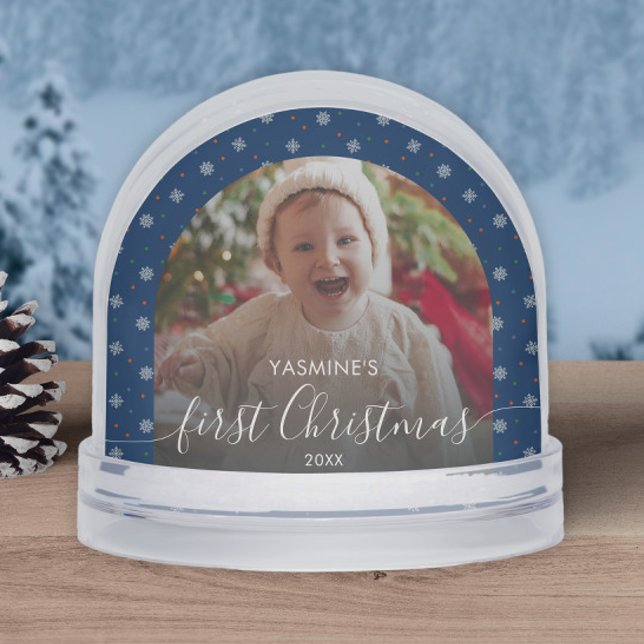 Schneeflocken für das erste Weihnachtsgebäck des F Schneekugeln (Personalized blue snowflakes Baby's first Christmas keepsake with custom photo and text)