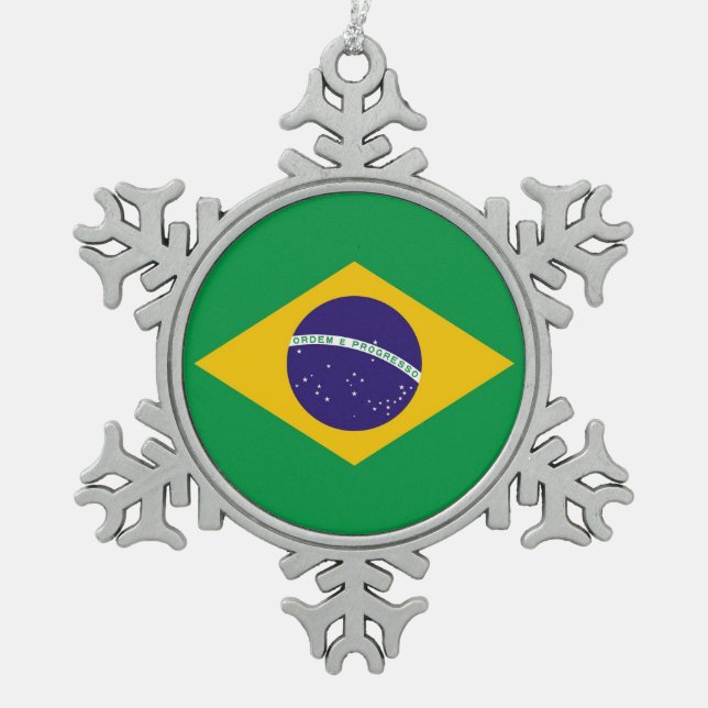 Schneeflocken mit brasilianischer Flagge Schneeflocken Zinn-Ornament (Vorderseite)