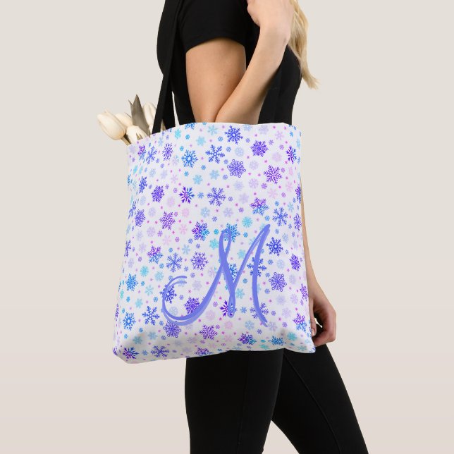 Schneeflocken Pastellfarben Rosa und Blau Elegant  Tasche (Von Nahem)