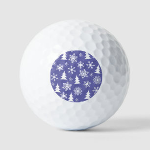 Schneeflocken und Pinienbäume Muster Golfball