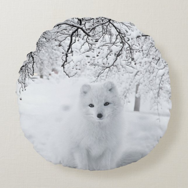 Schneefräse im Winterwald Rundes Kissen (Vorderseite)