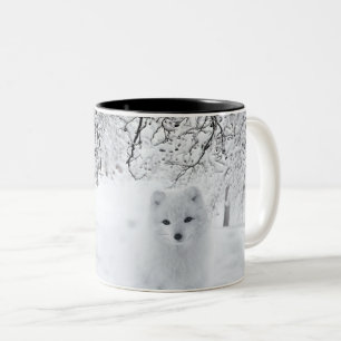 Schneefräse im Winterwald Zweifarbige Tasse