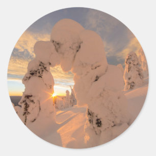 Schneeghost in der Whitefish Range Runder Aufkleber