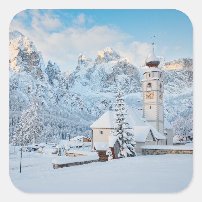 Schneekirche mit Berghang Quadratischer Aufkleber (Vorderseite)