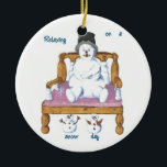 Schneemann auf einem Snowman-Themenstuhl. Verzieru Keramik Ornament<br><div class="desc">Schneemann auf einer Ausstellung zum Thema Snowman auf einem Rundschmuck,  von Kristie Hubler,  sowie anderen Produkten hier</div>