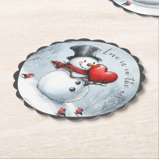 Schneemann verschenkt Liebe mit einem großen Herze Untersetzer