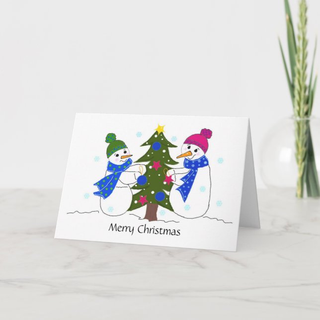 Schneemänner schmücken einen Weihnachtsbaum Feiertagskarte (Vorderseite)