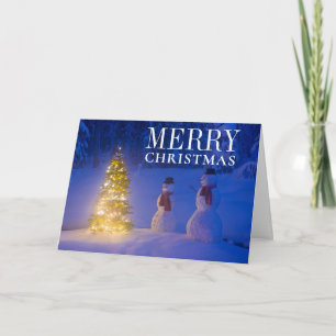 Schneemänner Stehend neben Weihnachtsbaum Feiertagskarte