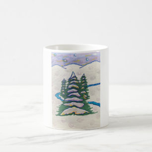 Schneeszene Fluss, Evergreens, Berge, Sterne Kaffeetasse