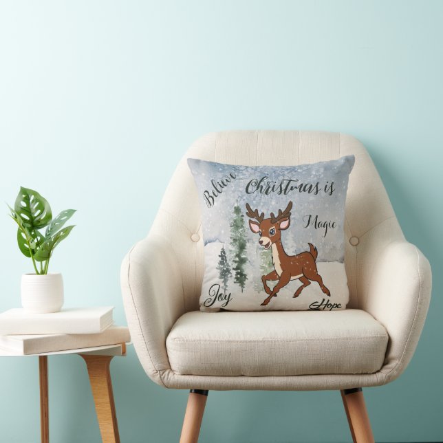 Schneewald mit einem Hirsch Weihnachten Kissen (Stuhl )