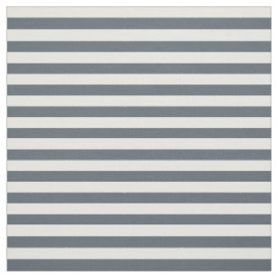 Schneeweißer PNG auf zazzelgrau Stoff