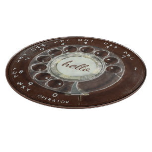 Schneidbrett im Design eines Wählscheibentelefons Schneidebrett