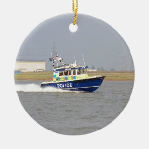 Schnelles Polizeiboot Keramikornament
