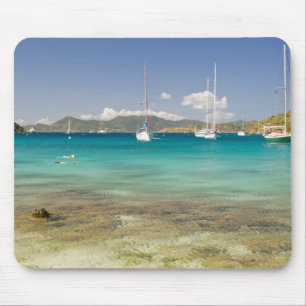 Schnorcheln in idyllischer Piraten Bucht, Bucht, Mousepad