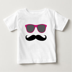 Schnurrbart und rosa Sonnenbrille-Humor Baby T-shirt