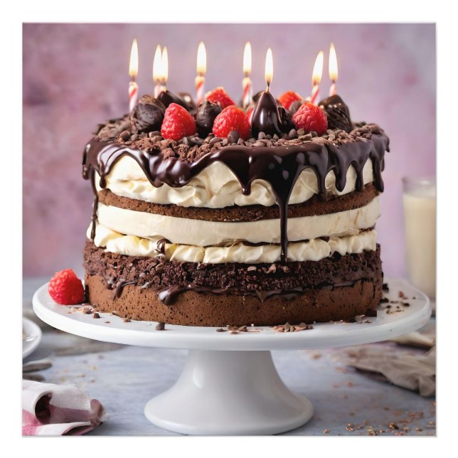 Schokolade Birthday Cake mit Erdbeeren, Fotodruck (Vorne)