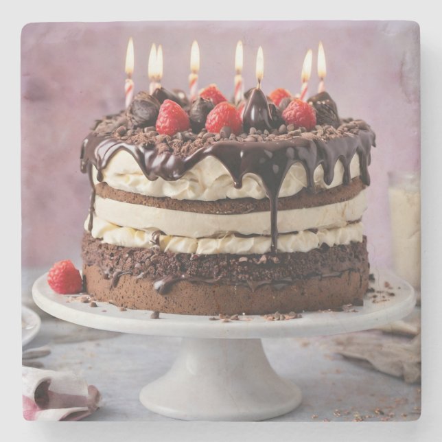 Schokolade Birthday Cake mit Erdbeeren, Steinuntersetzer (Vorderseite)