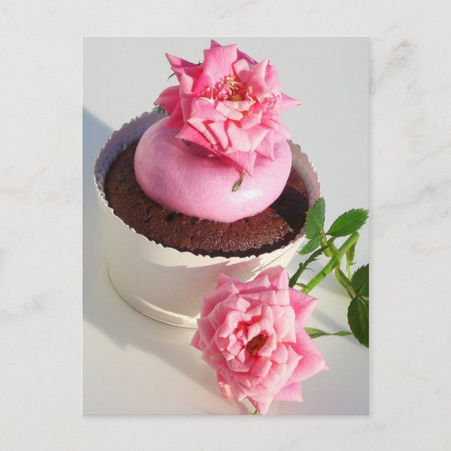 Schokolade Kuchen mit rosa Rose Postkarte (Vorderseite)