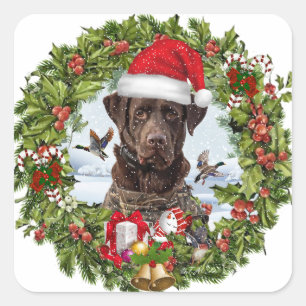 Schokolade Labrador Retriever, Weihnachtskranz Quadratischer Aufkleber