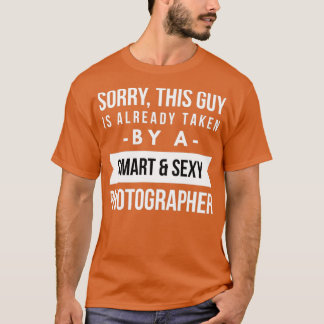 Schon von einem klugen und sexy Fotografen aufgeno T-Shirt