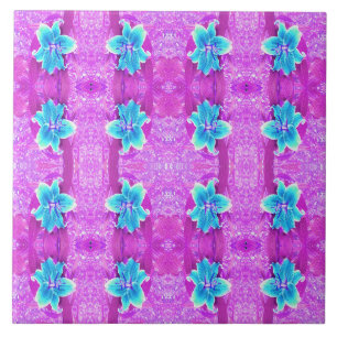 Schöne Aqua-Blau Stargazer-Lilie auf Lila Fliese