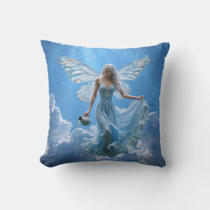Schöne Aquarius Fairy in den Wolken Kissen