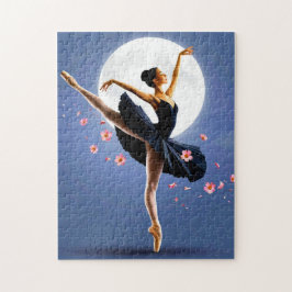 Schöne Ballerina Tanz beim Mondlicht