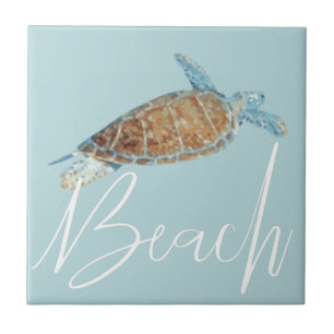 Schöne bemalte Meeresschildkröte mit Strand Fliese