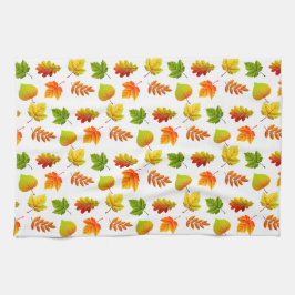 Schöne Blätter des Herbstes auf Weiß Geschirrtuch