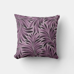 Schöne Blätter in Eggplant Lila Kissen