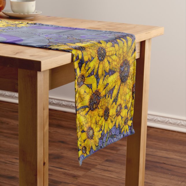 Schöne blaue gelbe Sonnenblumen abstrakt Kurzer Tischläufer (Beispiel)