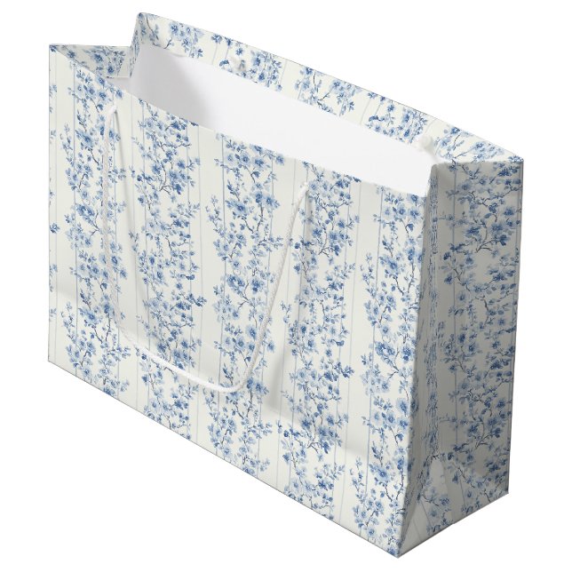 Schöne blaue weiße florale Brautparty Große Geschenktüte (Vorderseite Schrägansicht)
