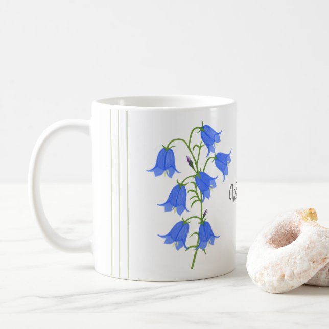 Schöne Bluebells Klassische Tasse mit grünen Strei (Mit Donut)